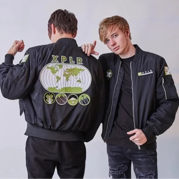 RARE LIMITED EDITION *XPLR* World Wide Sam and Colby Bomber Jacket S - Picture 1 of 11